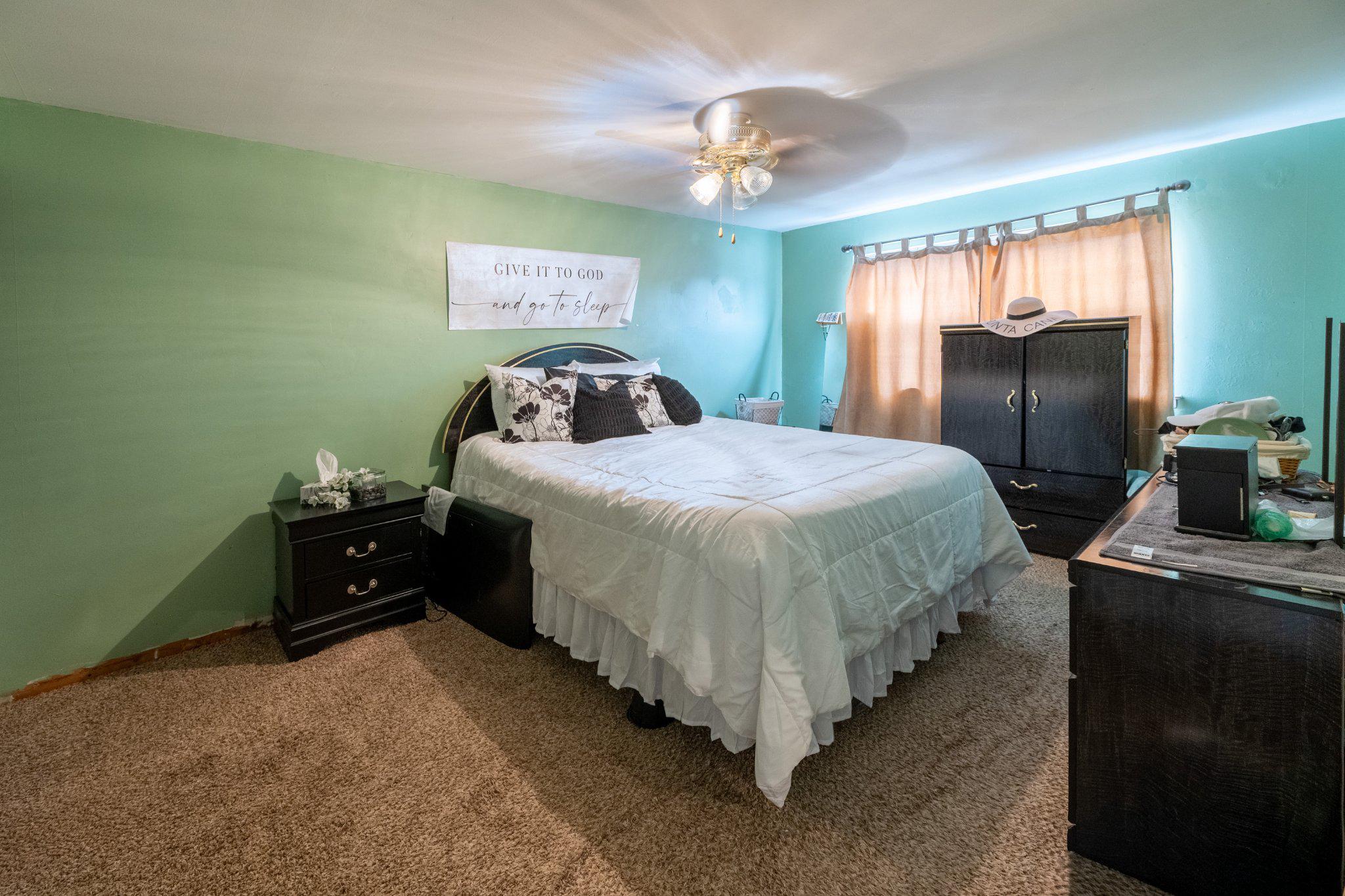 12307 Dunks Ferry Road Philadelphia, PA 19154 - Photo 20 of 31 Serene bedroom with calming hues.