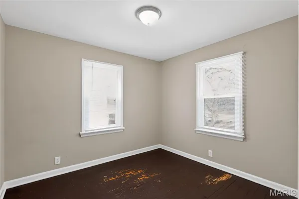 $89,900 | 2037 Bainbridge Drive, St. Louis, MO 63133