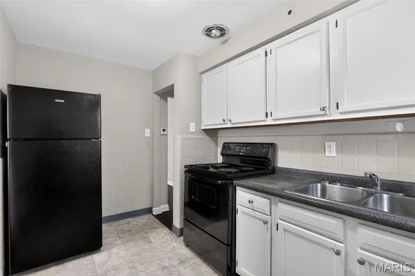 $89,900 | 2037 Bainbridge Drive, St. Louis, MO 63133