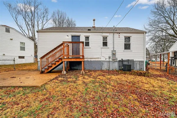$89,900 | 2037 Bainbridge Drive, St. Louis, MO 63133