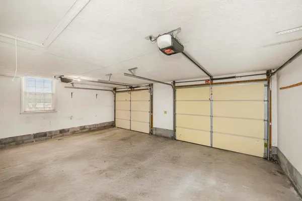 a view of a garage