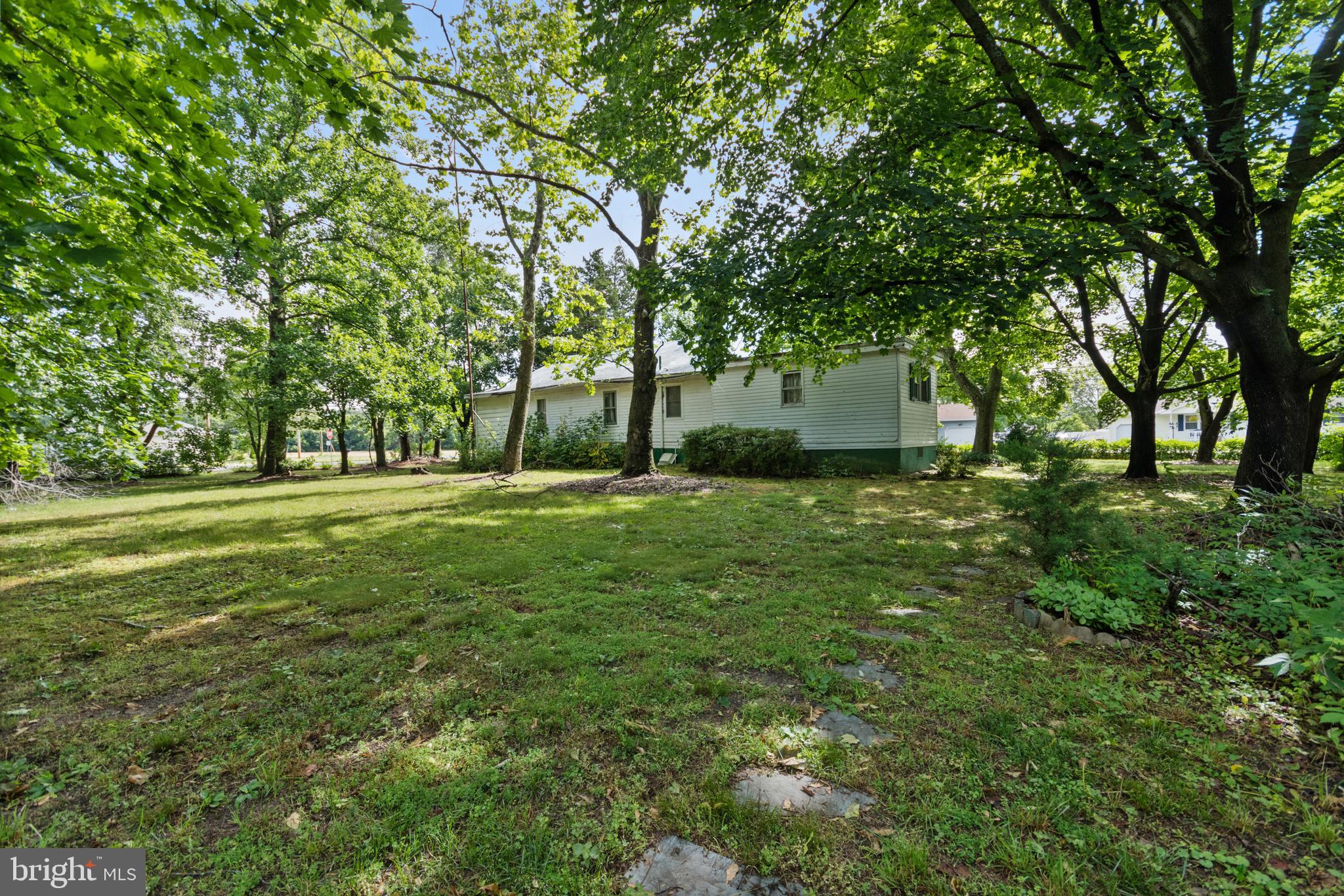 1425 West Walnut Road Vineland, NJ 08360 - Photo 2 of 22 Gallery Image 2