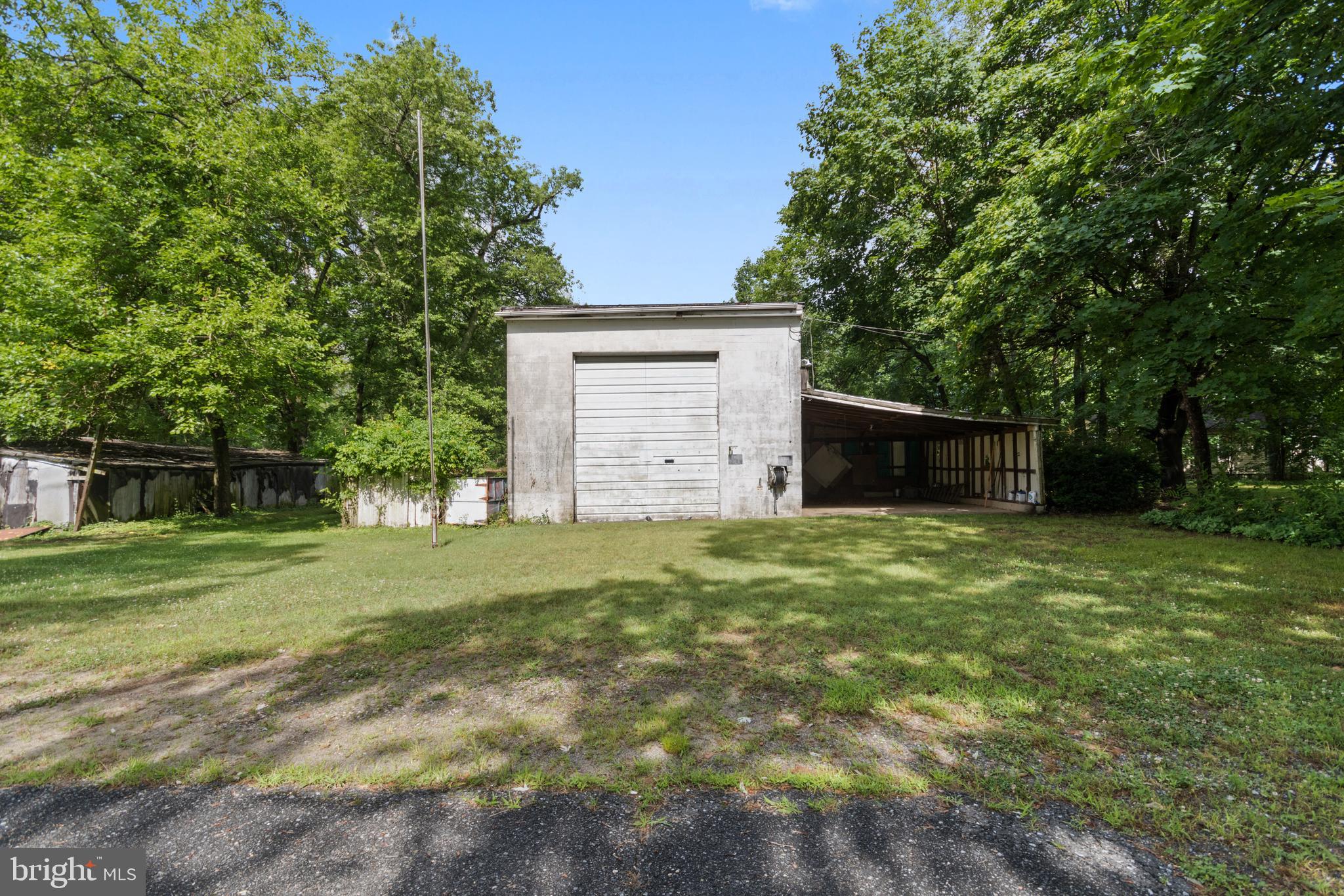 1425 West Walnut Road Vineland, NJ 08360 - Photo 3 of 22 Gallery Image 3
