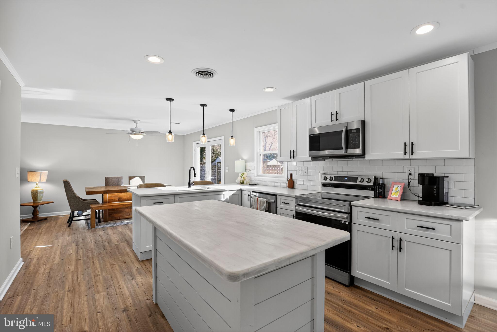 1001 Maple Road Baltimore, MD 21221 - Photo 10 of 35 Gallery Image 10
