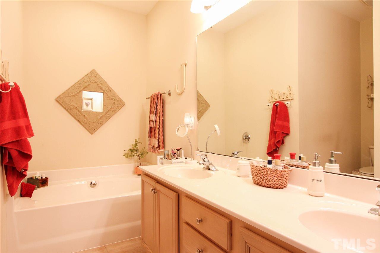 4717 Malone Court Raleigh, NC 27616 - Photo 13 of 23 Gallery Image 13