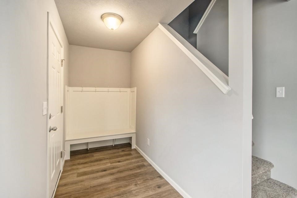 71438 Sophie Road Edwardsburg, MI 49112 - Photo 8 of 28