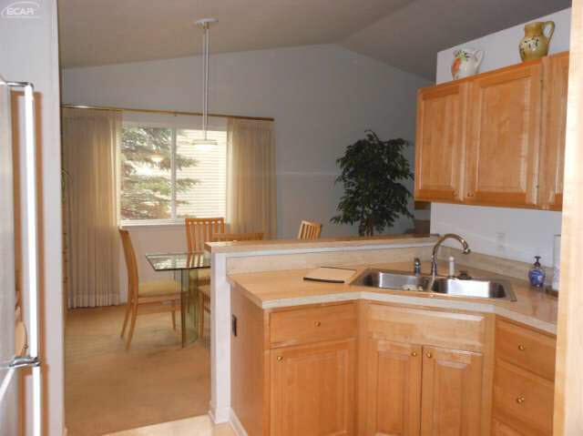 10204 Hawthorne Ridge Road Goodrich, MI 48438 - Photo 13 of 27 21178365-12.JPG
