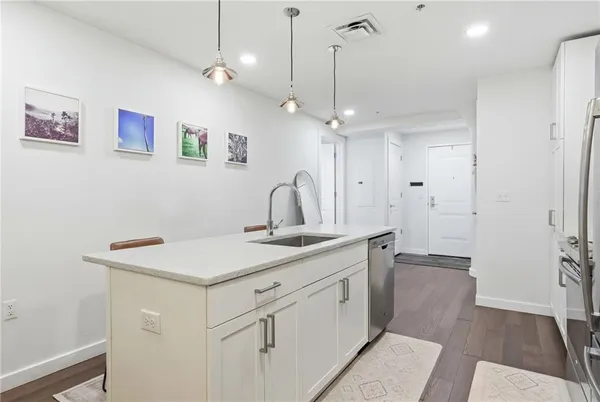 $2,300 | 2545 Penn Avenue, Unit 306, Pittsburgh, PA 15222