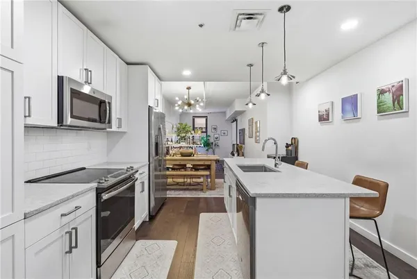 $2,300 | 2545 Penn Avenue, Unit 306, Pittsburgh, PA 15222