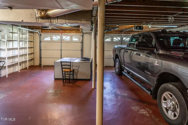 $435,000 | 2449 Jennings Drive, Kingsport, TN 37660