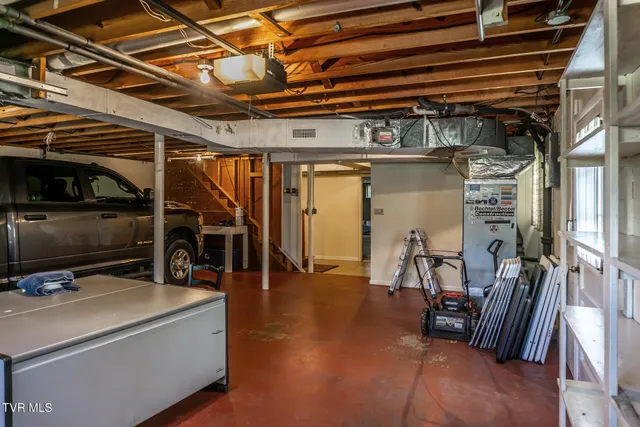 $435,000 | 2449 Jennings Drive, Kingsport, TN 37660