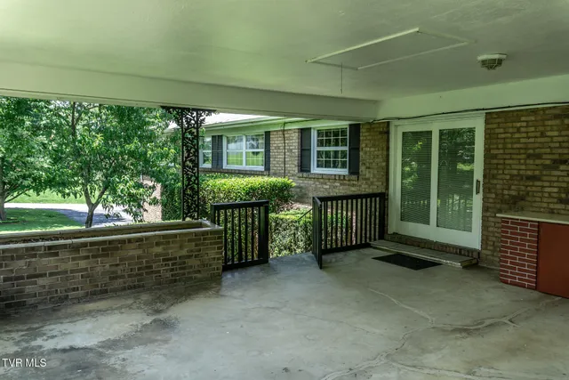 $435,000 | 2449 Jennings Drive, Kingsport, TN 37660