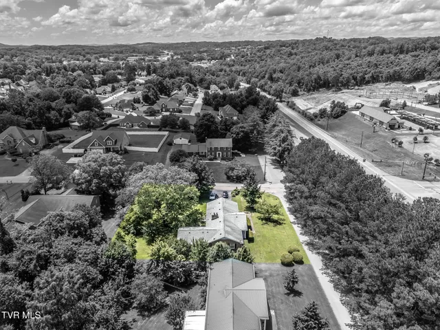 $435,000 | 2449 Jennings Drive, Kingsport, TN 37660