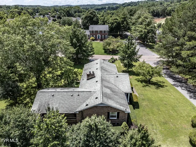 $435,000 | 2449 Jennings Drive, Kingsport, TN 37660