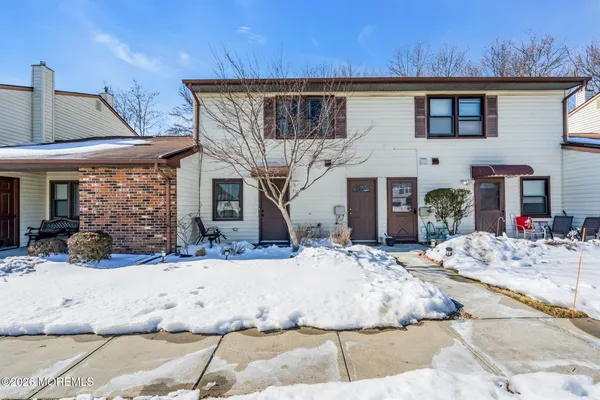 $2,800 | 390 Crawford Street, Eatontown, NJ 07724