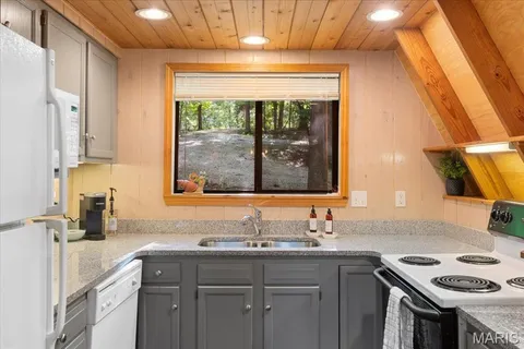 $685,000 | 2506 Alpine Woods Drive, Wright City, MO 63390