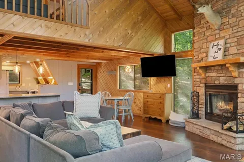 $685,000 | 2506 Alpine Woods Drive, Wright City, MO 63390