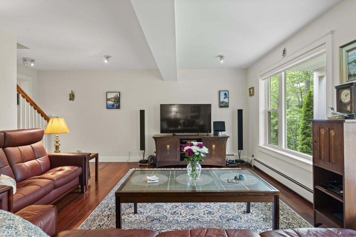5 Hillside Place, Unit 2 Boothbay, ME 04537 - Photo 21 of 47