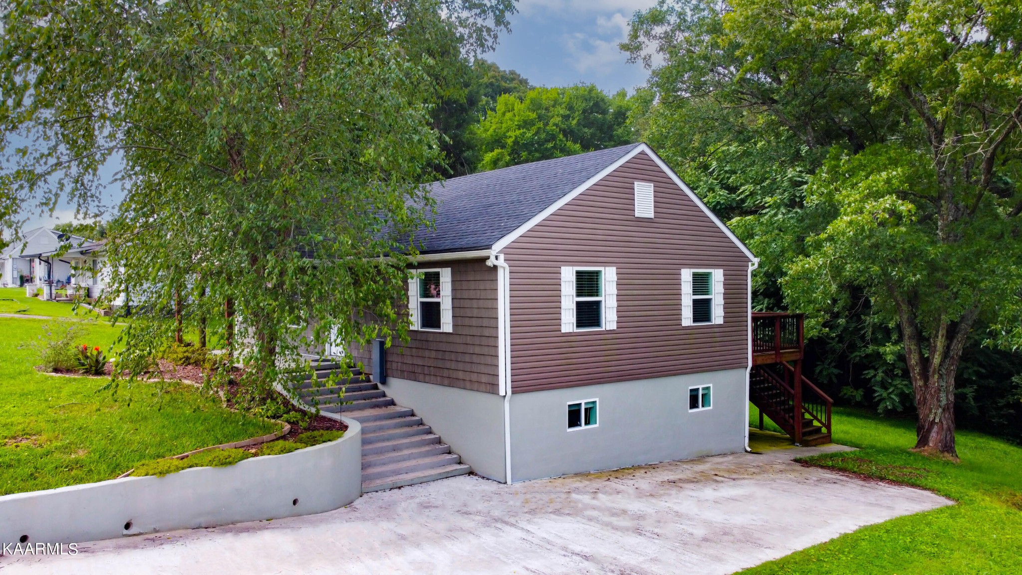 1905 Spring Hill Road Knoxville, TN 37914 - Photo 14 of 15 Gallery Image 14