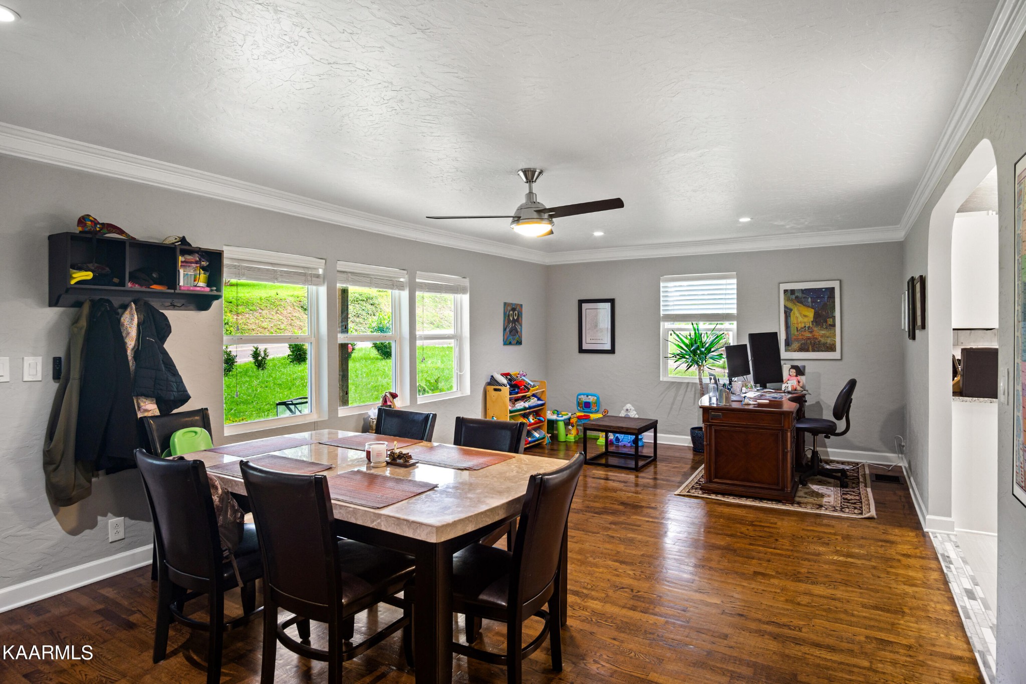 1905 Spring Hill Road Knoxville, TN 37914 - Photo 4 of 15 Gallery Image 4