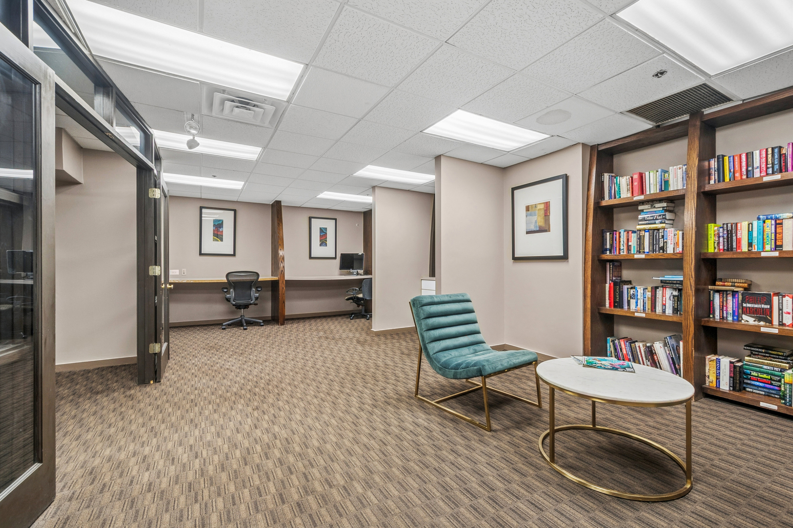 5320 North Sheridan Road, Unit 1307 Chicago, IL 60640 - Photo 19 of 21 Gallery Image 19