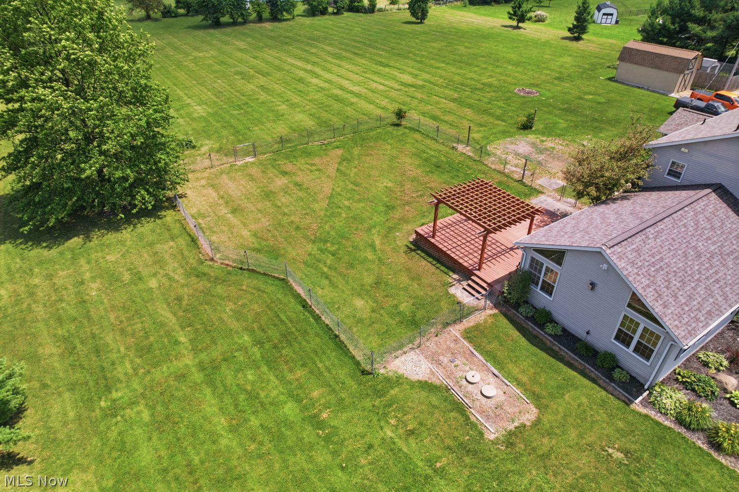 17095 Mennell Road Grafton, OH 44044 - Photo 38 of 39