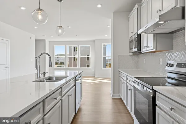 $2,900 | 9399 Edenderry Drive, Fredericksburg, VA 22408