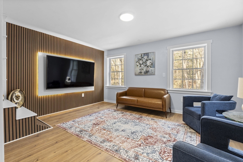 583 Burt Hill Road Winchester, NH 03470 - Photo 3 of 42 Gallery Image 3