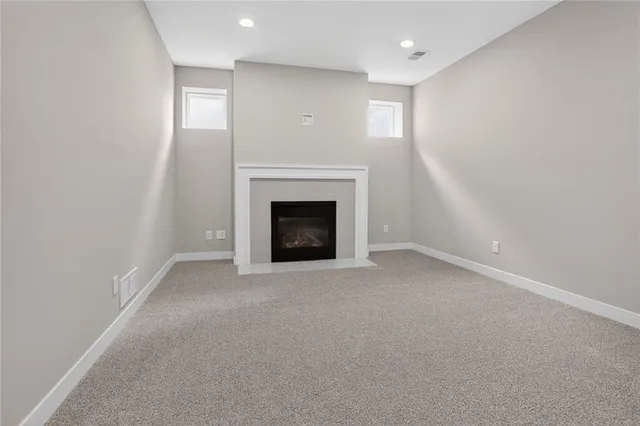 $447,900 | 16195 Ryan Circle, Parkville, MO 64152