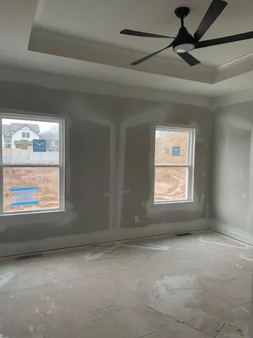 $447,900 | 16195 Ryan Circle, Parkville, MO 64152