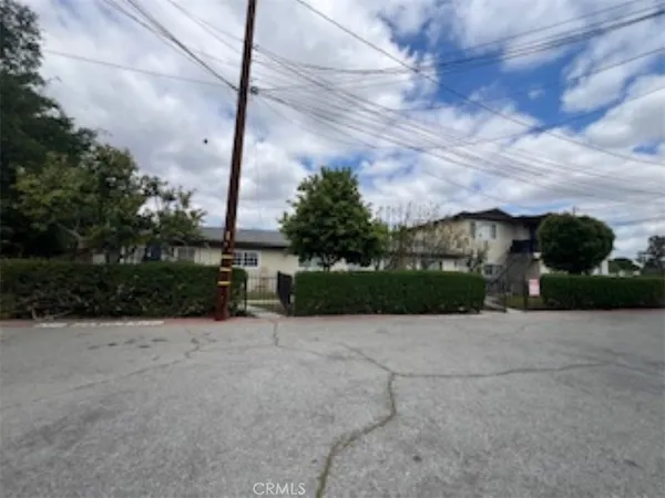 $1,900 | 1064 Waters Avenue, Unit 3, Pomona, CA 91766