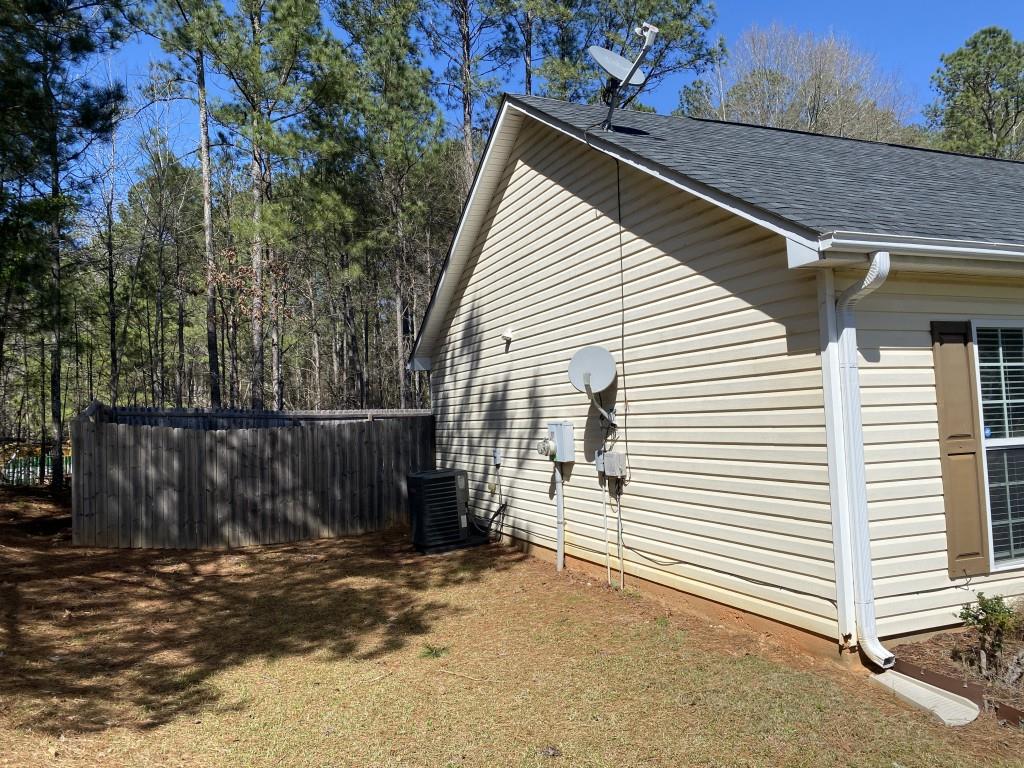 25 Scarlett Court Covington, GA 30014 - Photo 2 of 29