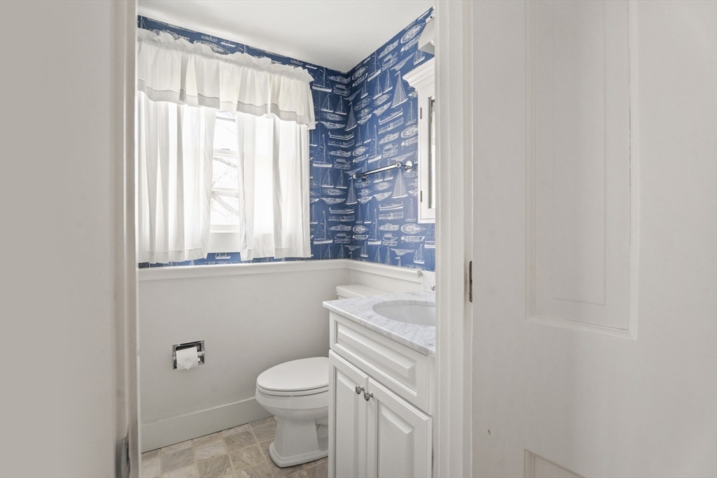 23 Beetle Swamp Road Edgartown, MA 02539 - Photo 32 of 40
