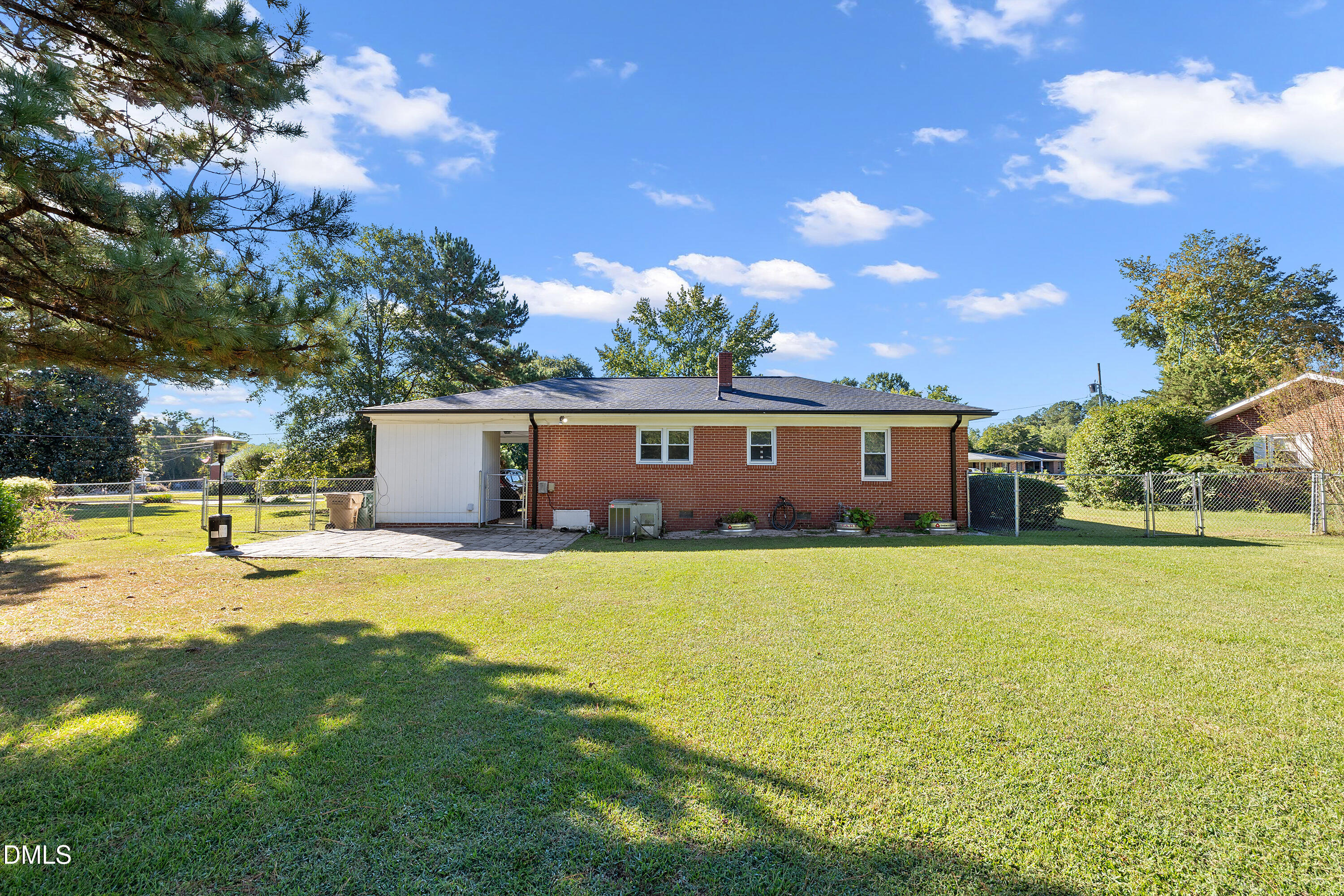 116 Compton Street Clayton, NC 27520 - Photo 23 of 52 27-116 Compton St _7349