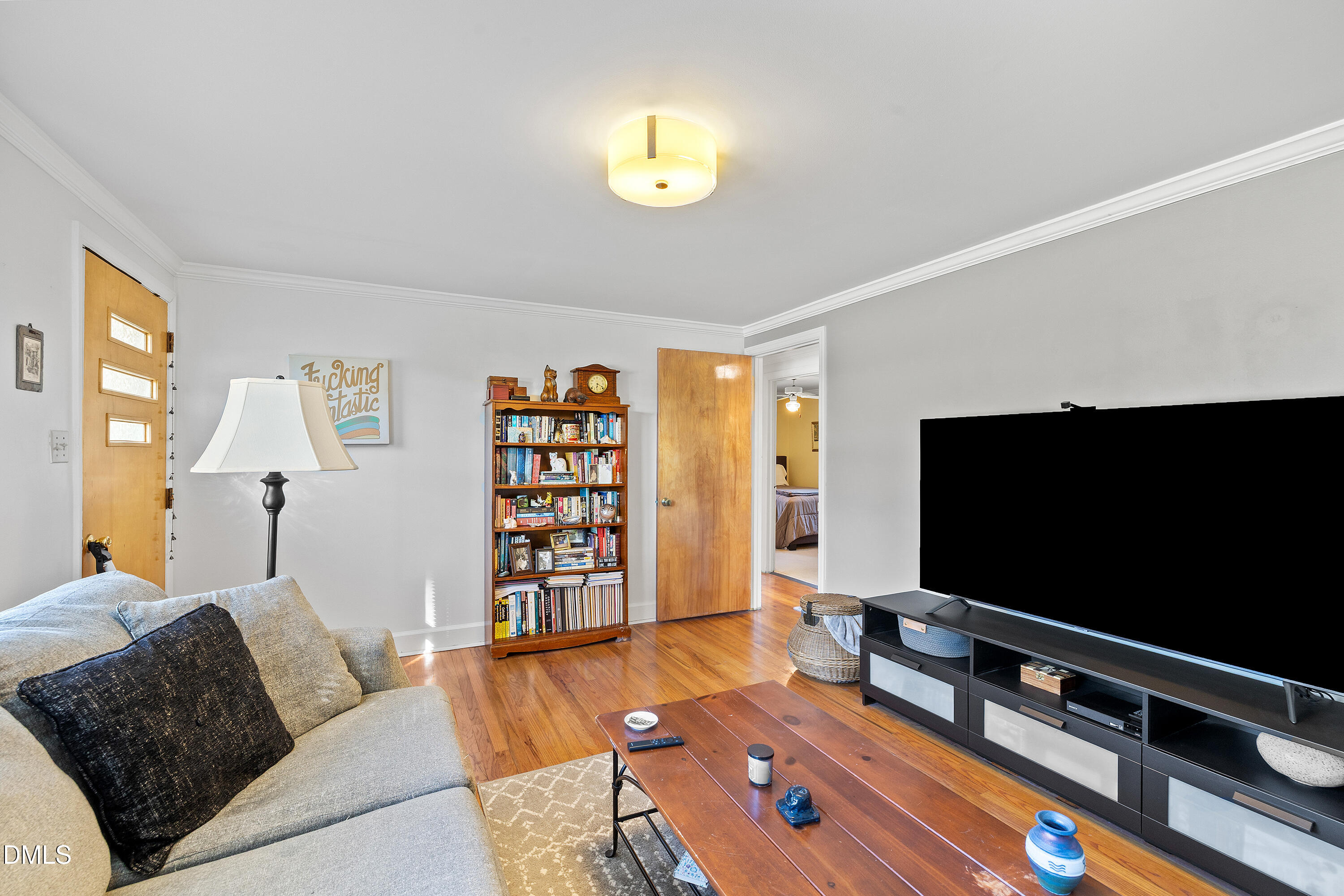 09-116 Compton St _7310