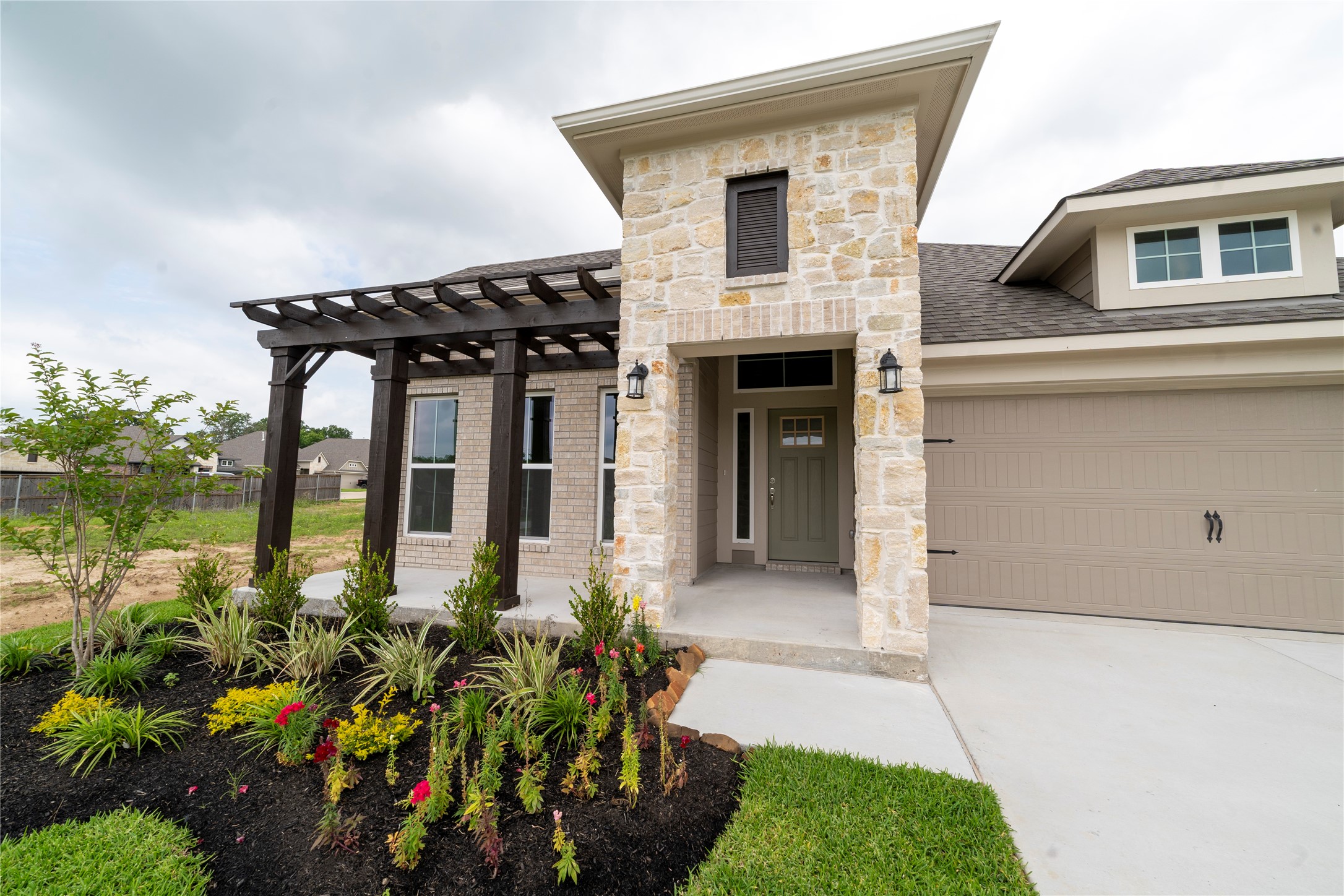 2067 Winepress Road Brenham, TX 77833 - Photo 4 of 31