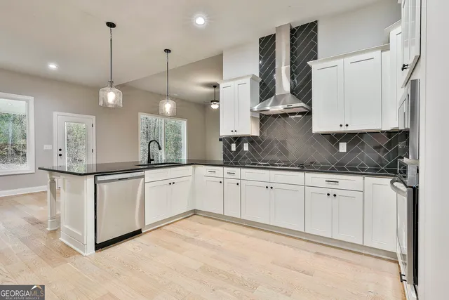 $574,900 | 152 Wet Wood Drive, Unit 10, Fairburn, GA 30213