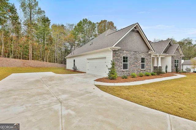 $574,900 | 152 Wet Wood Drive, Unit 10, Fairburn, GA 30213