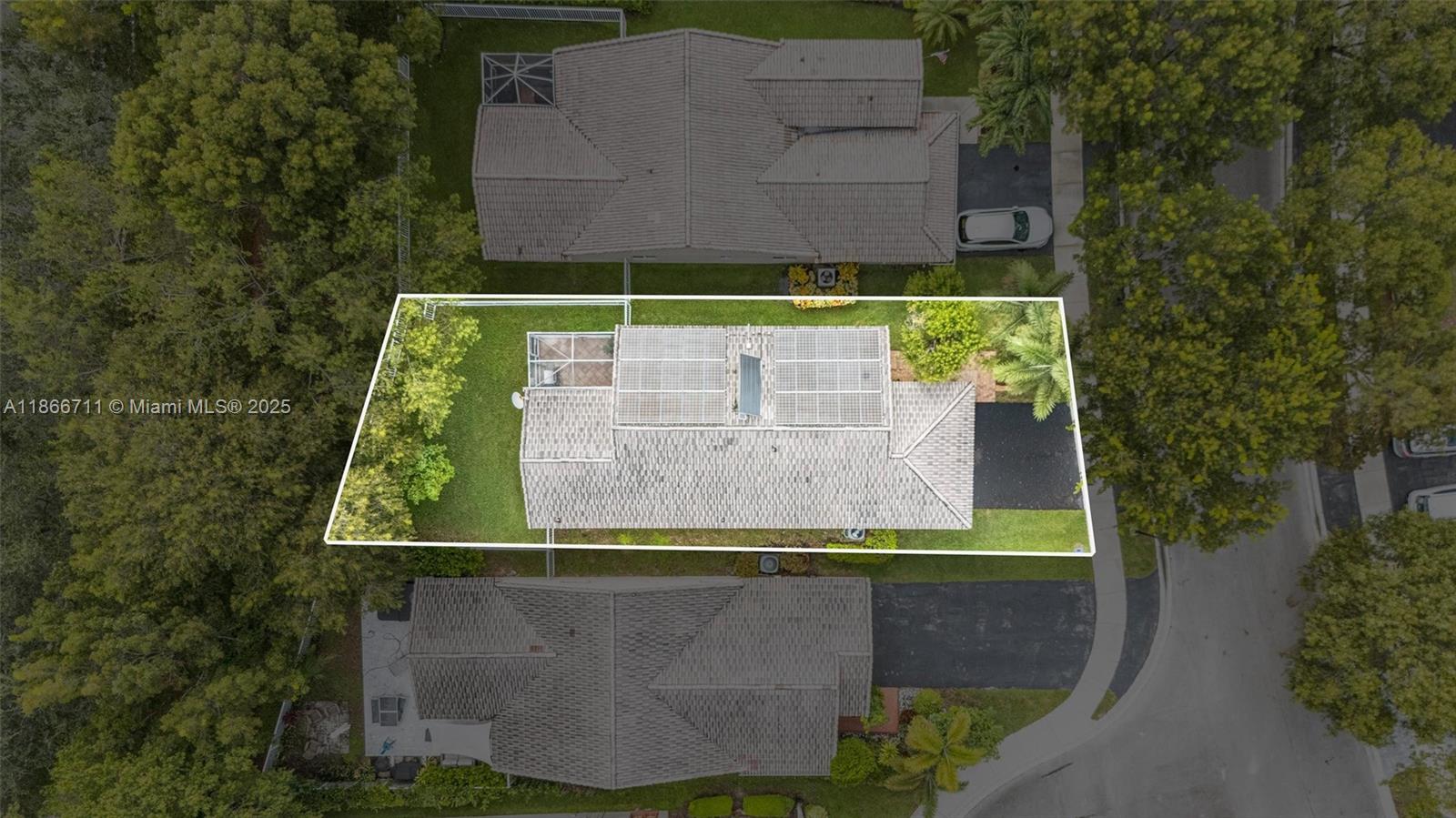 4052 Pine Ridge Lane Weston, FL 33331 - Photo 12 of 16