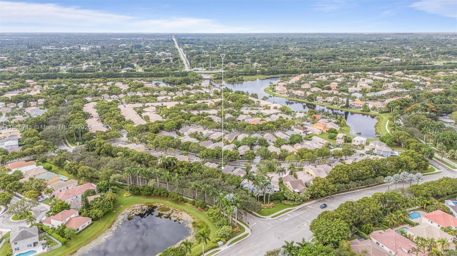 4052 Pine Ridge Lane Weston, FL 33331 - Photo 13 of 16