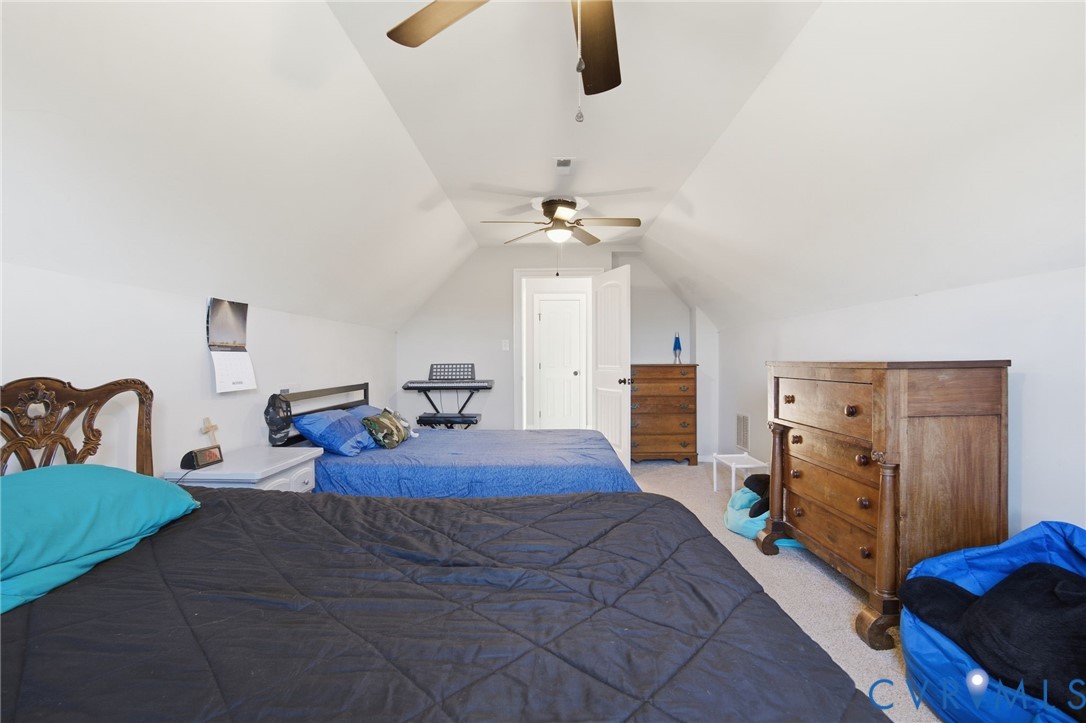 174 Mottley Mill Road Cumberland, VA 23040 - Photo 22 of 50 The bath found near the bonus room.