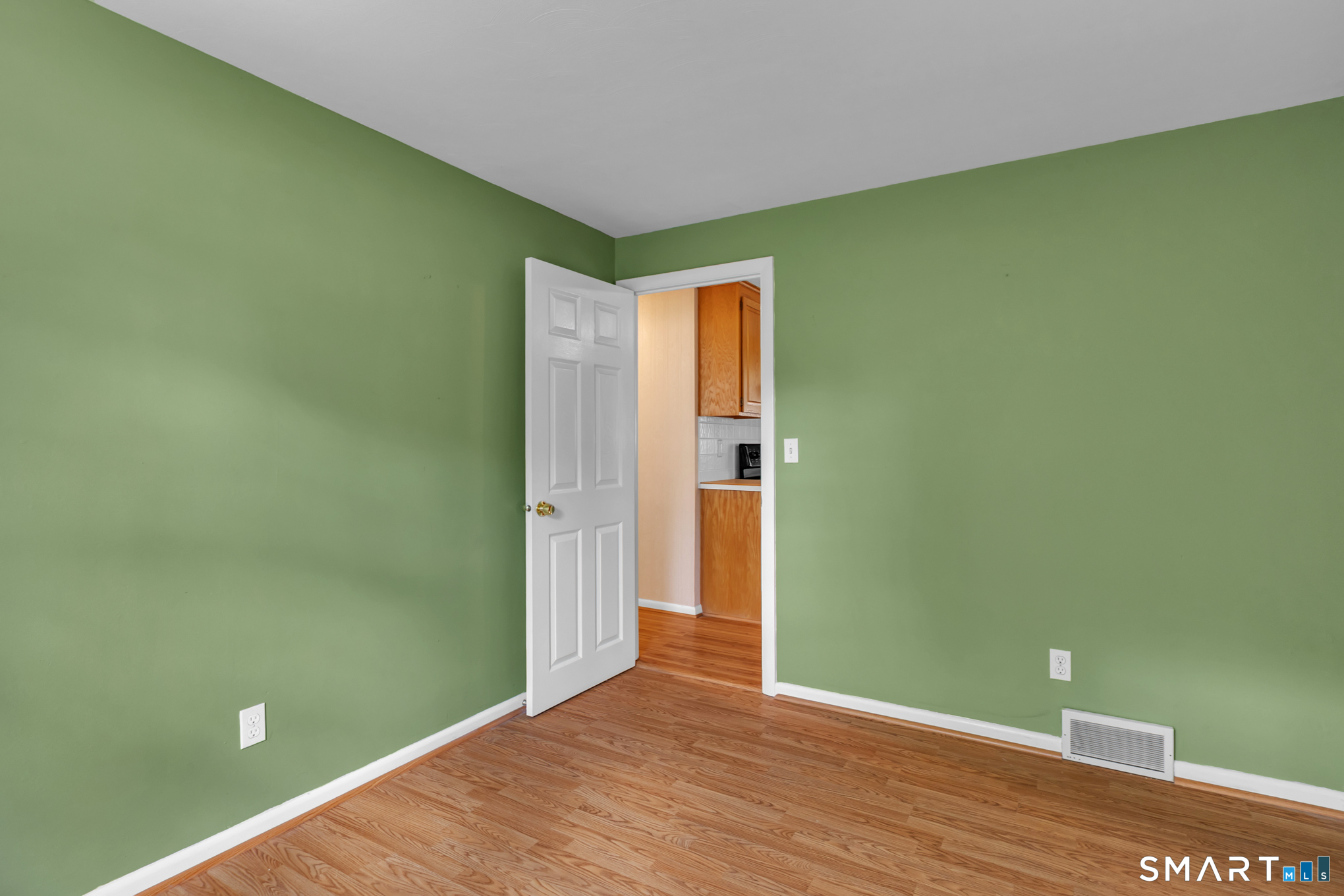 19 Alberta Street Windsor Locks, CT 06096 - Photo 18 of 31