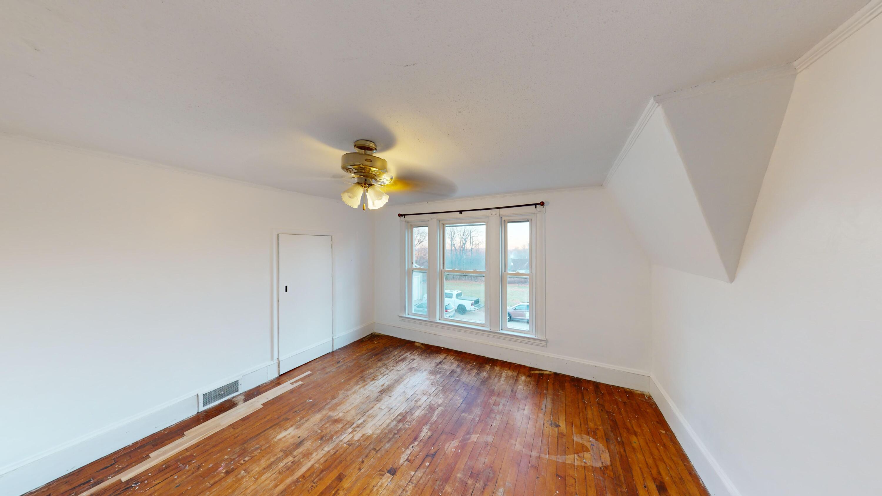 474 Quaker Ridge Road Leeds, ME 04263 - Photo 24 of 32 2nd Floor Bedroom 2