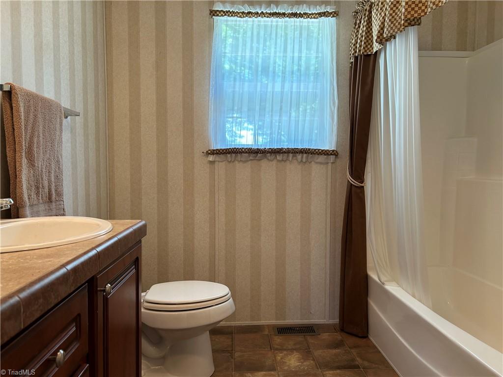 2076 Meadowbrook Road Cana, VA 24317 - Photo 29 of 40 Gallery Image 29