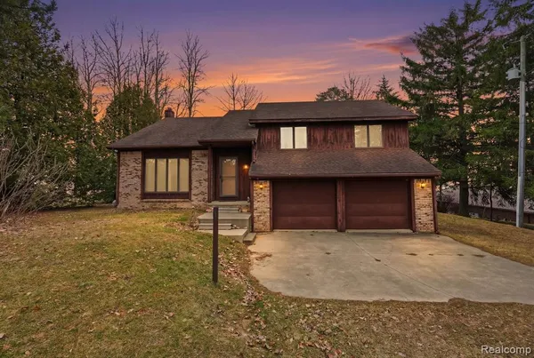 $649,900 | 5436 North Lakeshore Road, Deckerville, MI 48427