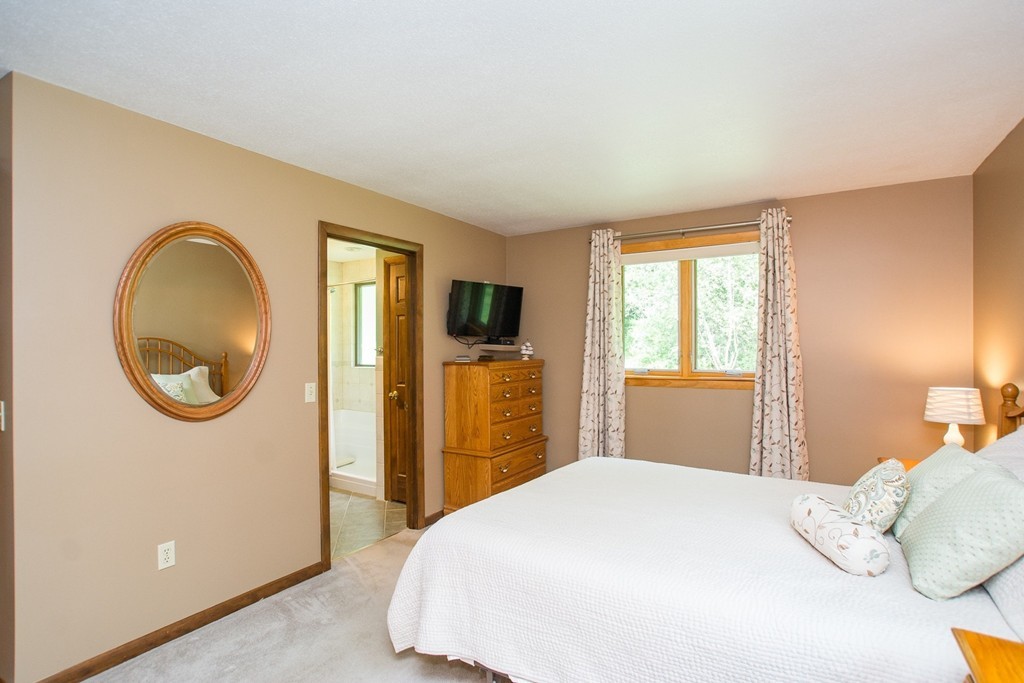 63 Adams Road Grafton, MA 01536 - Photo 16 of 23 Gallery Image 16