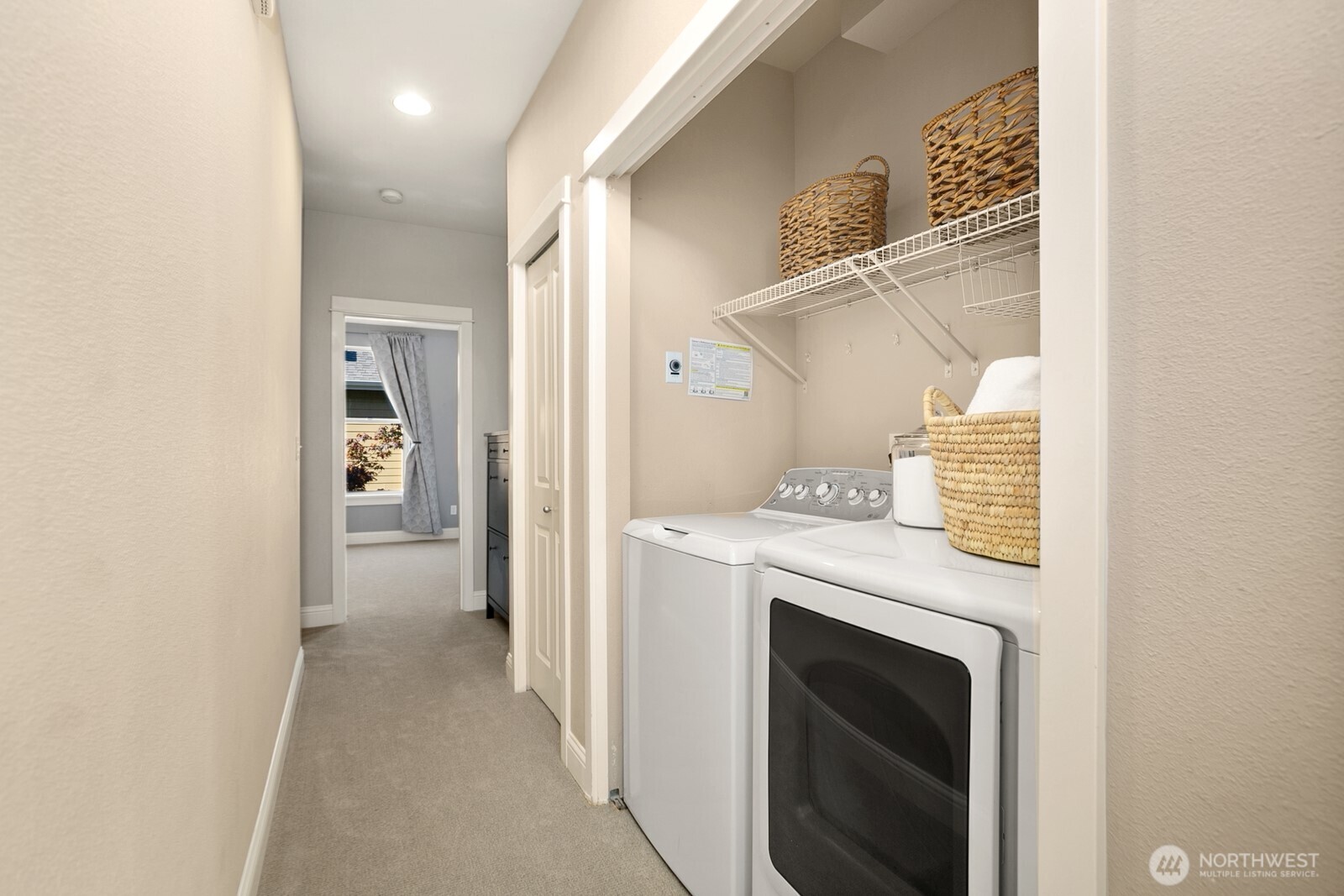 3002 Southwest Graham Street Seattle, WA 98126 - Photo 23 of 25 Gallery Image 23
