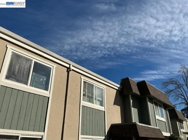 $299,000 | 1366 Callen Street, Unit C, Vacaville, CA 95688