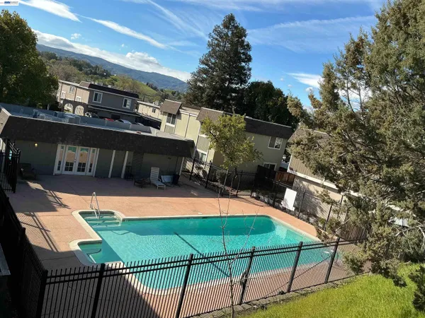 $299,000 | 1366 Callen Street, Unit C, Vacaville, CA 95688