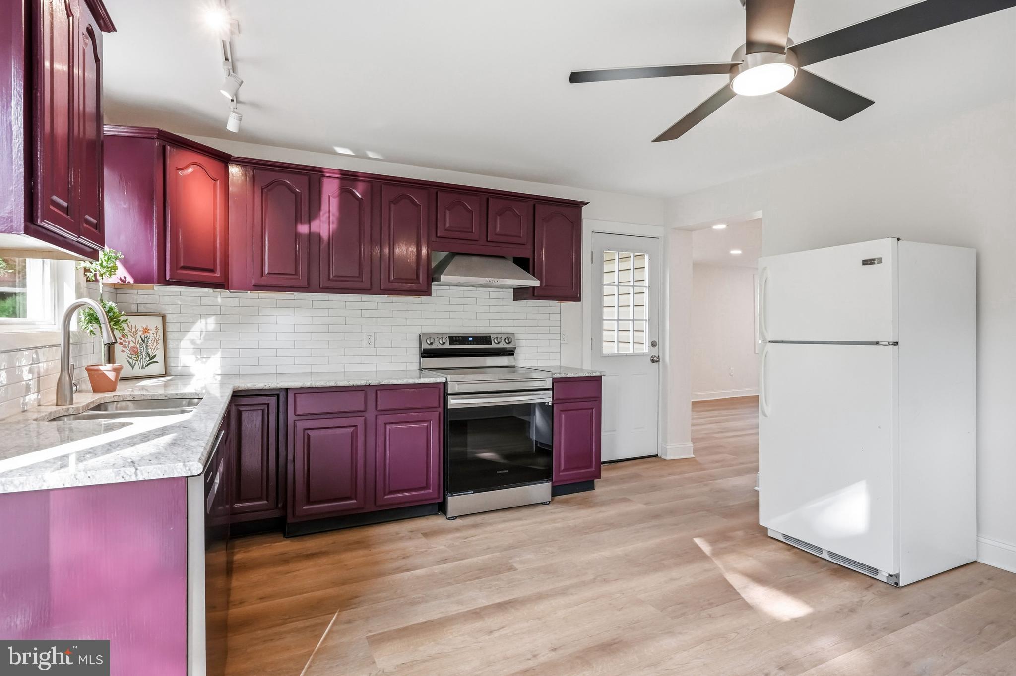 2067 Foulk Road Garnet Valley, PA 19060 - Photo 13 of 42 Kitchen